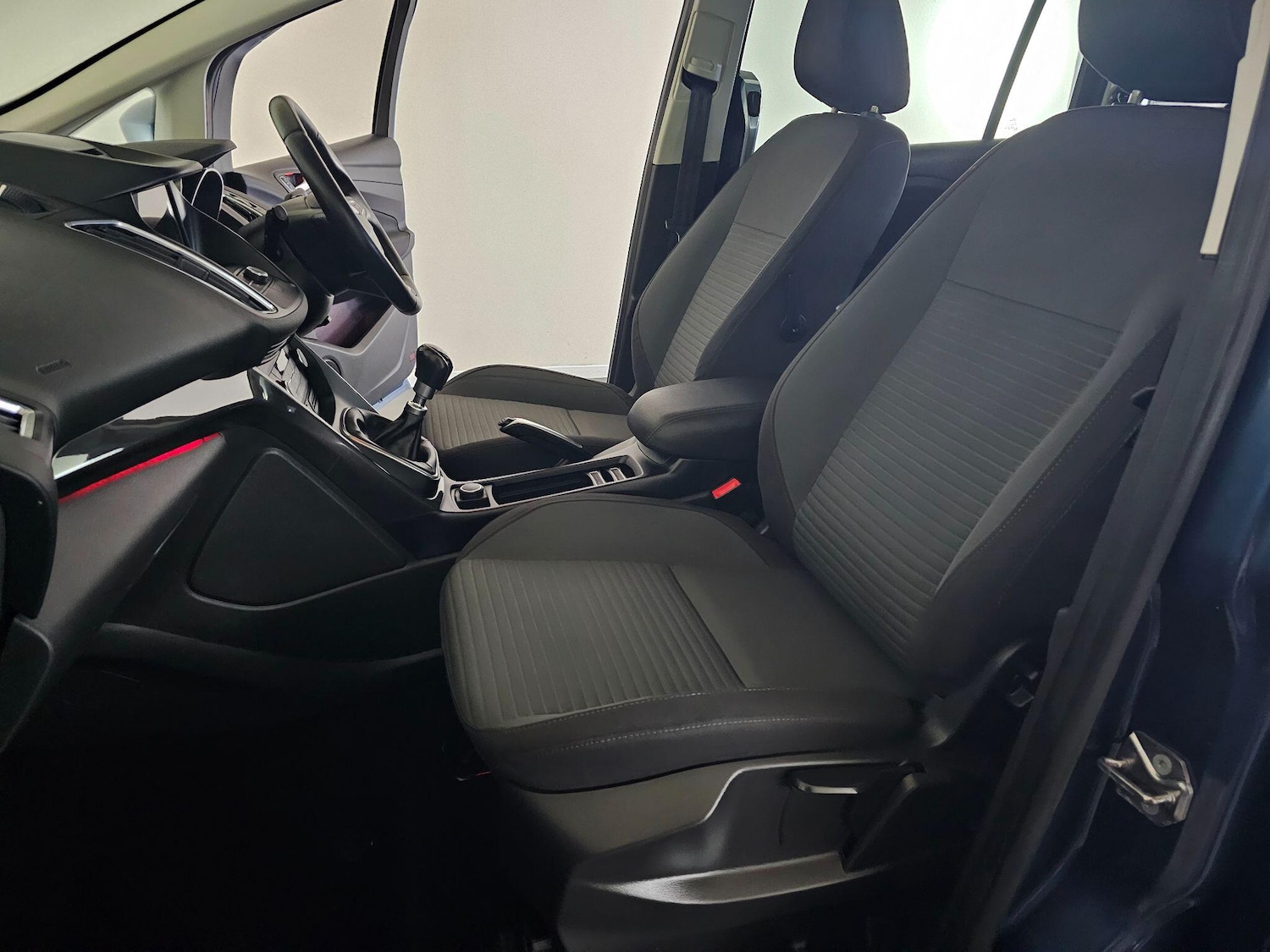 Used Ford Grand C-Max 2018 for sale - 76409355: Photo 25