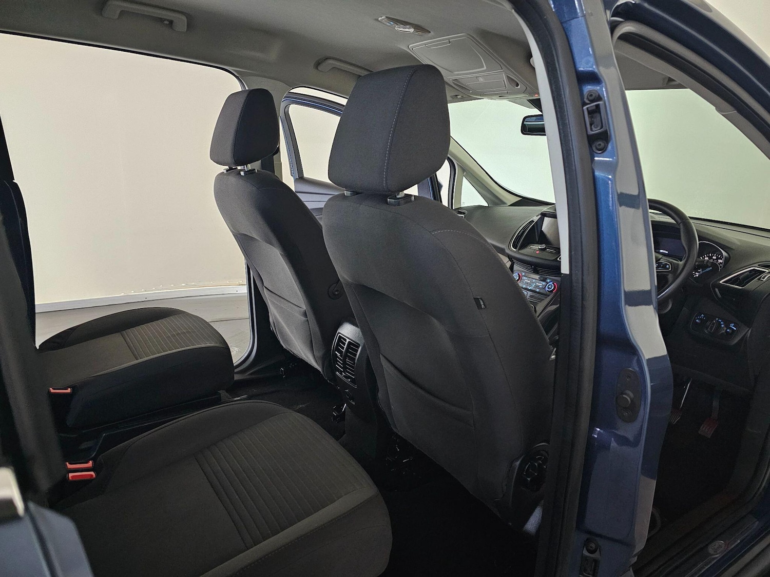 Used Ford Grand C-Max 2018 for sale - 76409355: Photo 26