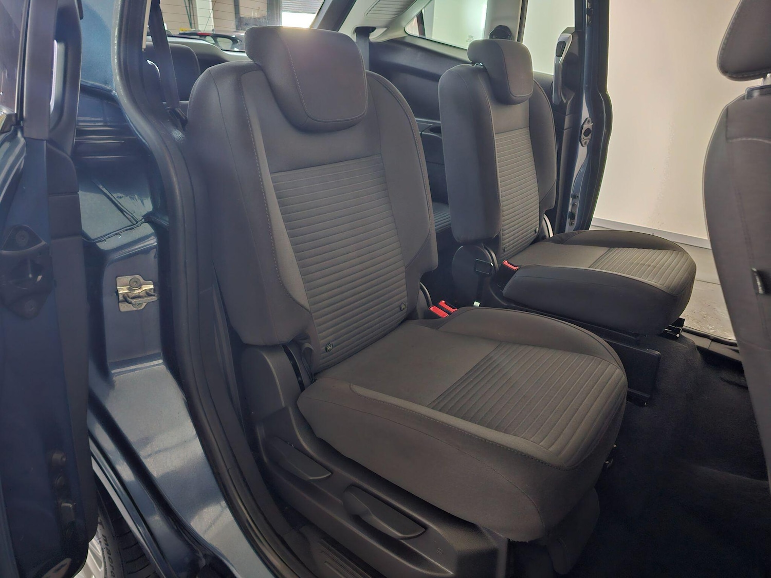 Used Ford Grand C-Max 2018 for sale - 76409355: Photo 27