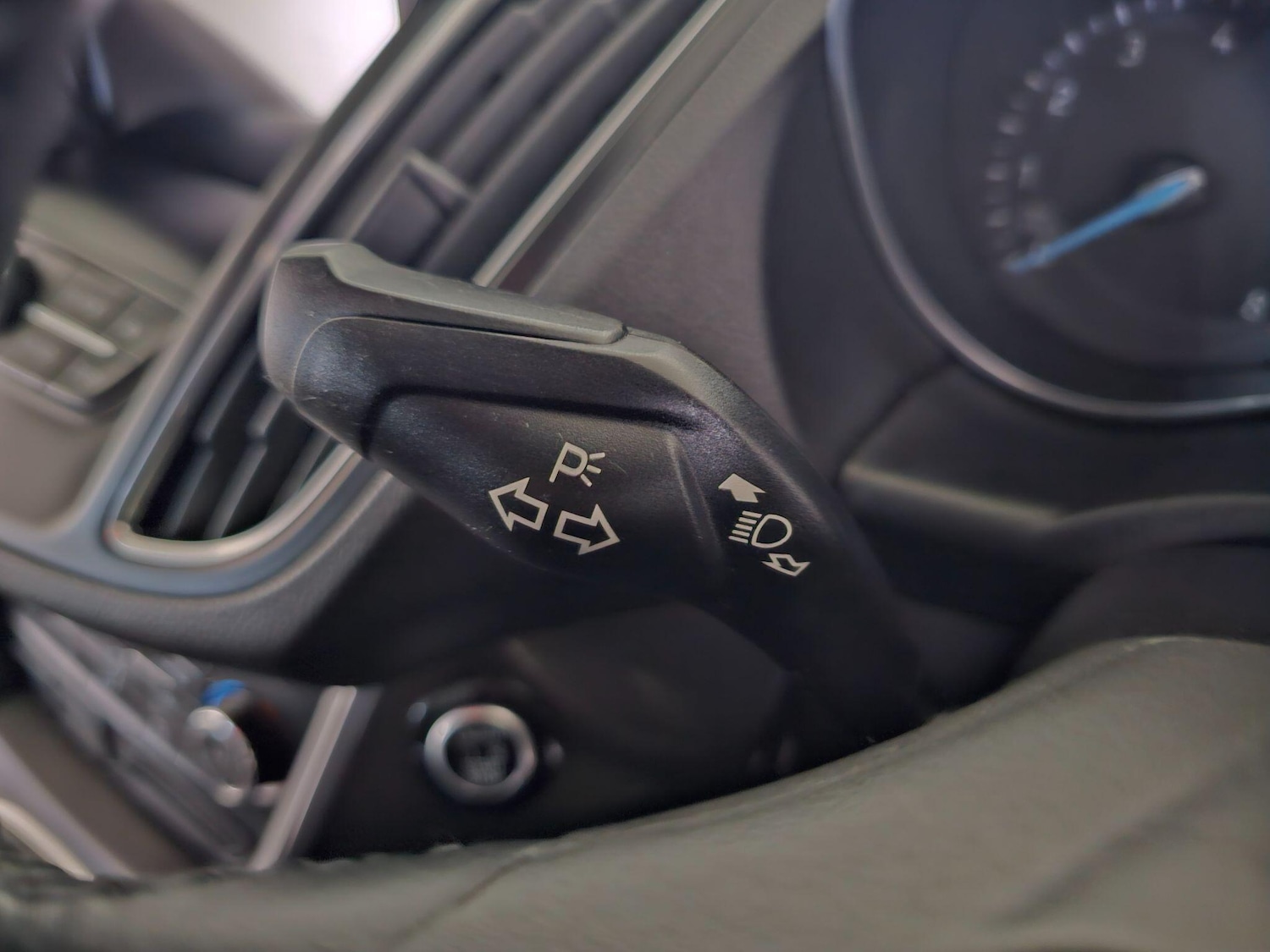 Used Ford Grand C-Max 2018 for sale - 76409355: Photo 36