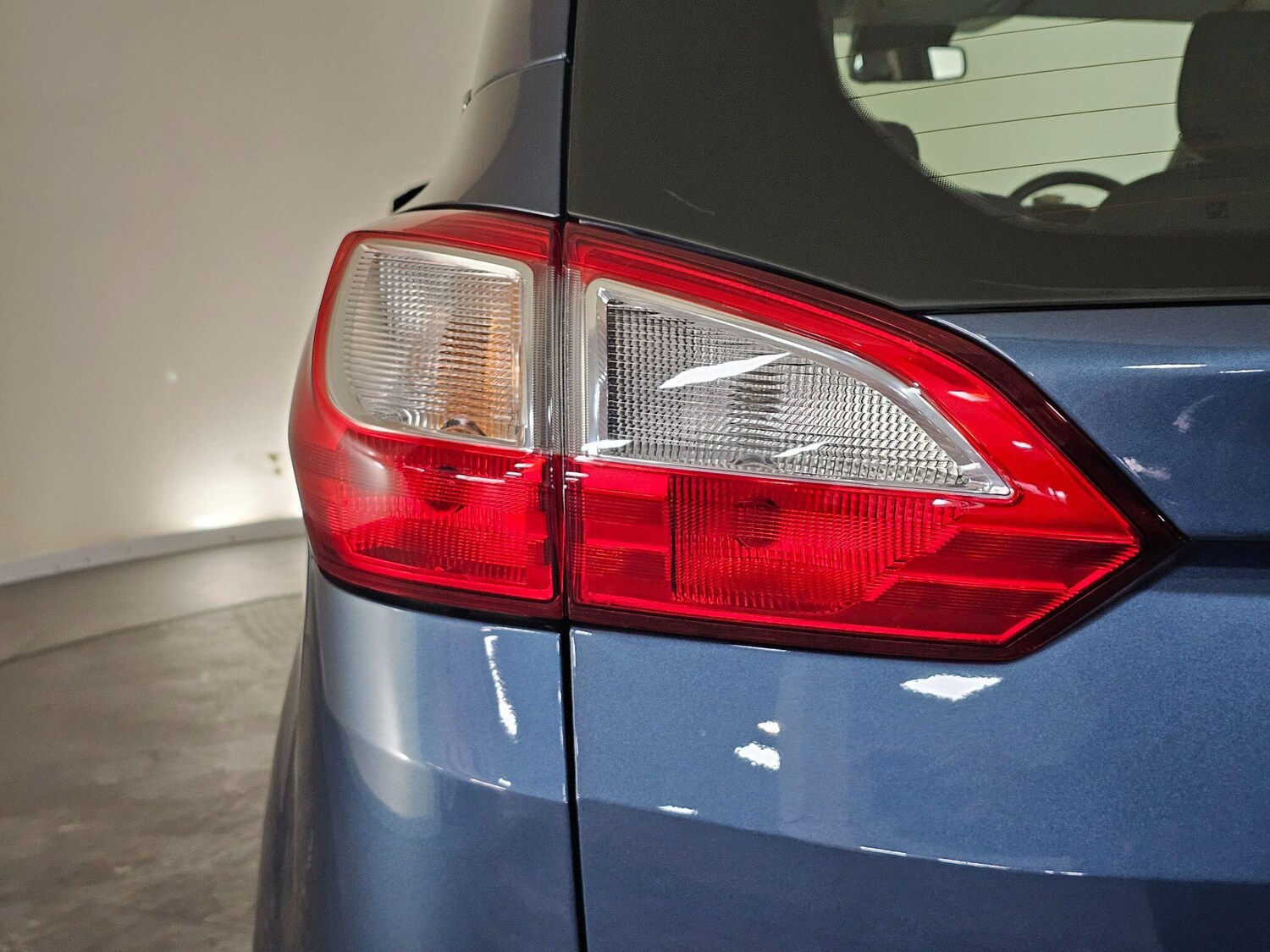 Used Ford Grand C-Max 2018 for sale - 76409355: Photo 44