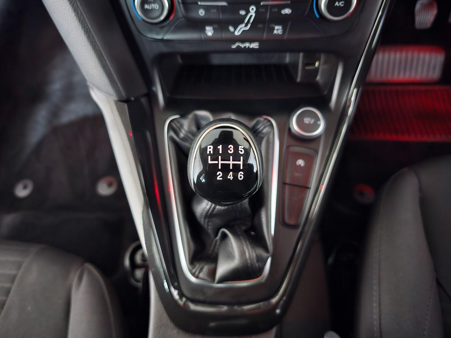 Used Ford Focus 2015 for sale - 77132015: Photo 13