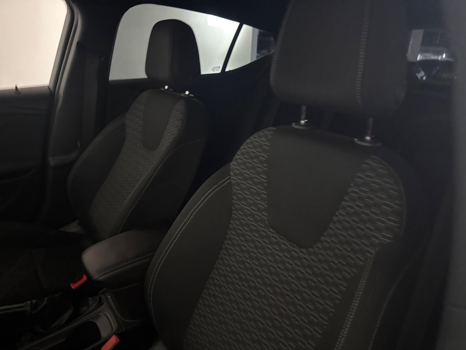 Used Vauxhall Astra 2017 for sale - 76440510: Photo 67