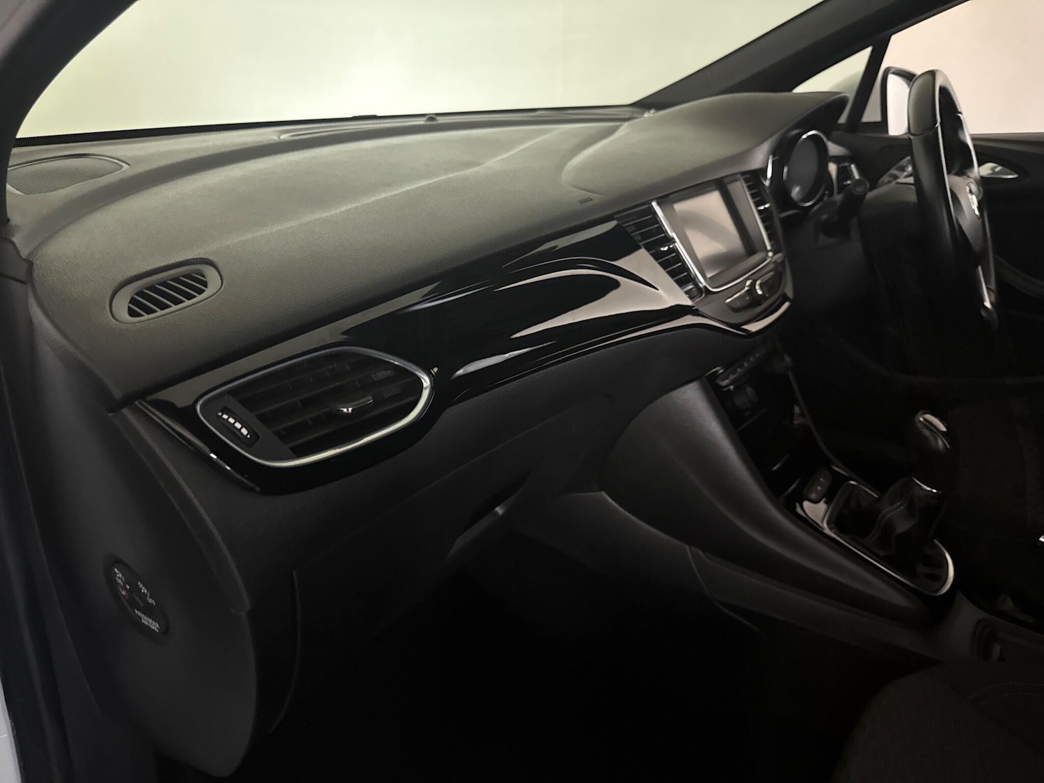 Used Vauxhall Astra 2017 for sale - 76440510: Photo 72