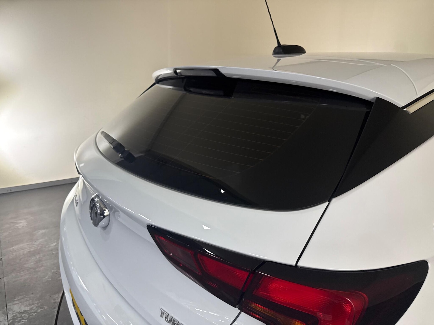 Used Vauxhall Astra 2017 for sale - 76440510: Photo 77