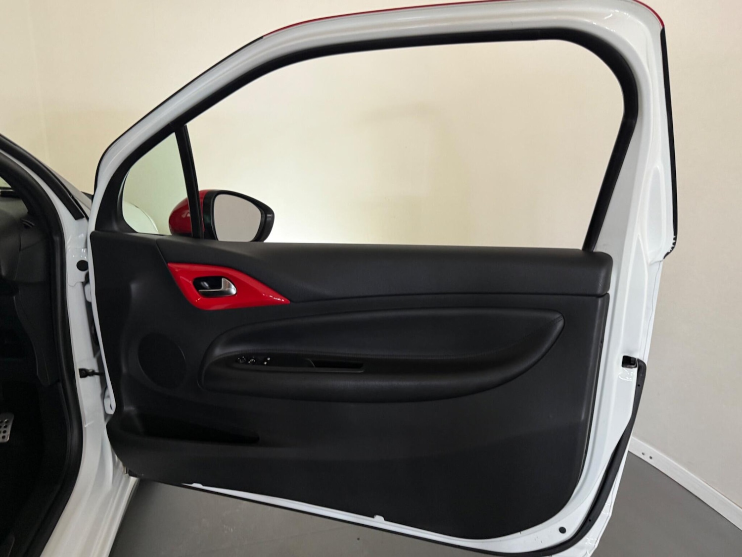 Used Citroen DS3 2014 for sale - 77015292: Photo 20