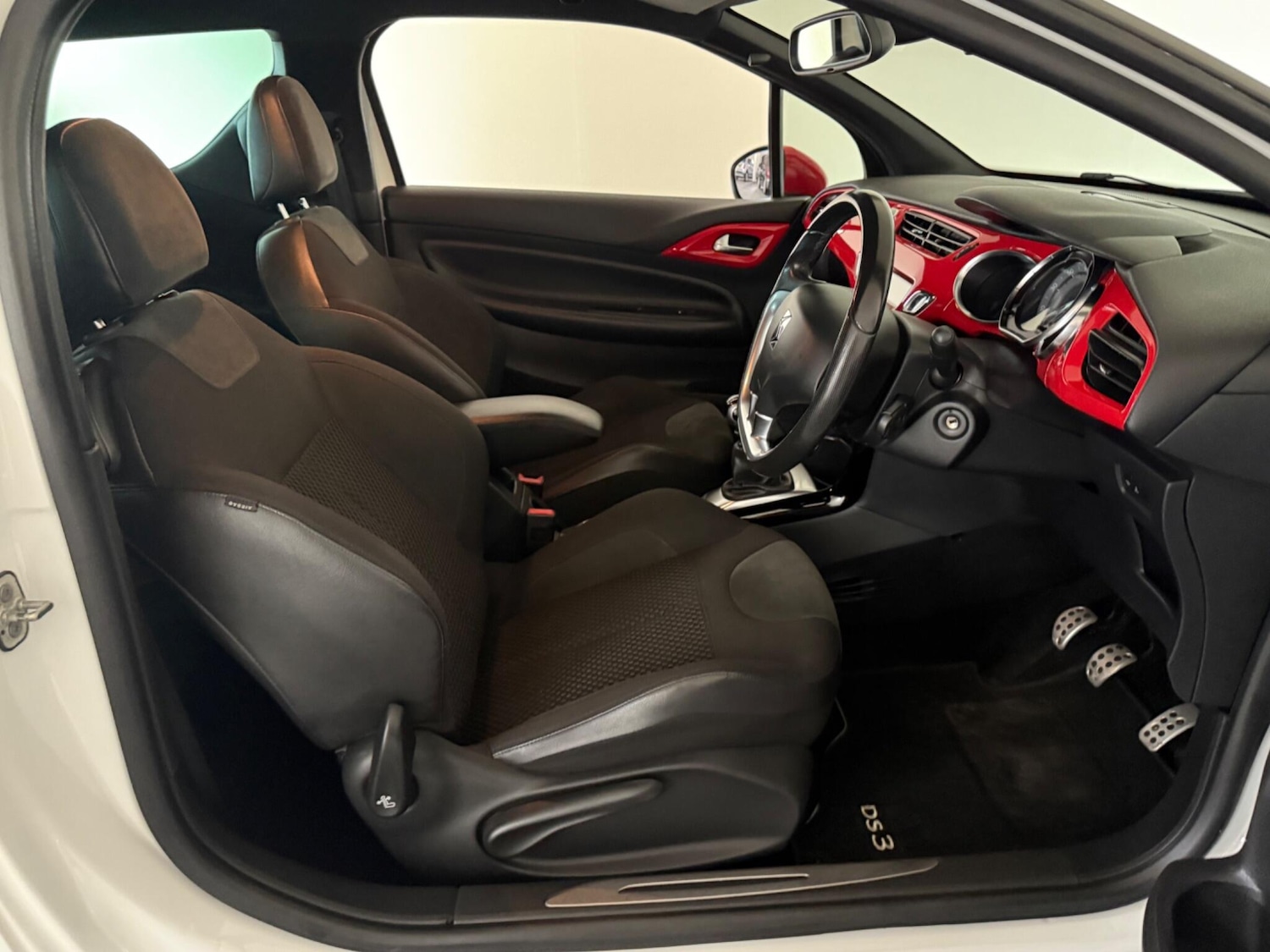 Used Citroen DS3 2014 for sale - 77015292: Photo 22