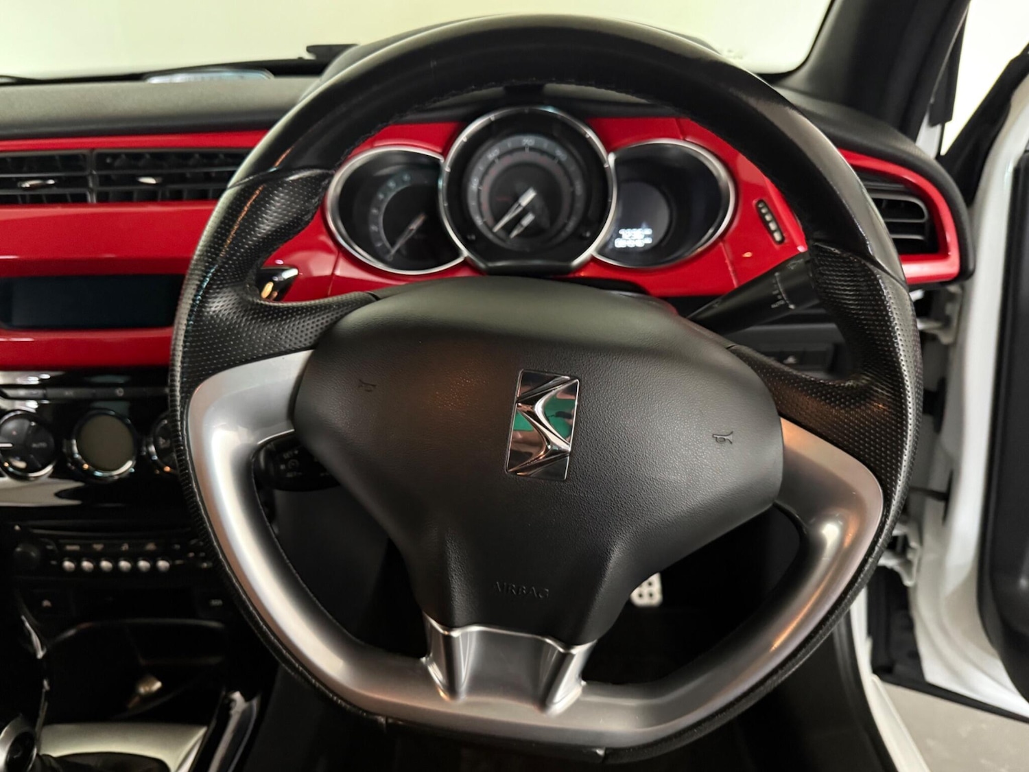 Used Citroen DS3 2014 for sale - 77015292: Photo 26