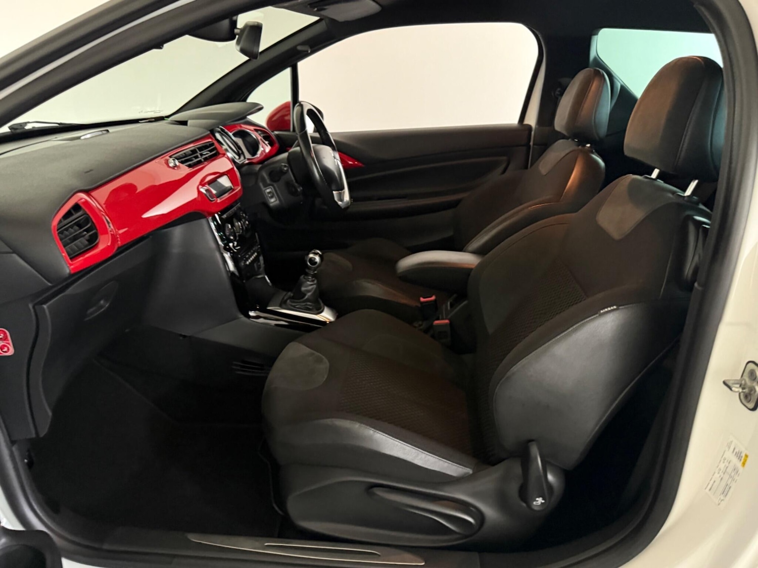 Used Citroen DS3 2014 for sale - 77015292: Photo 53