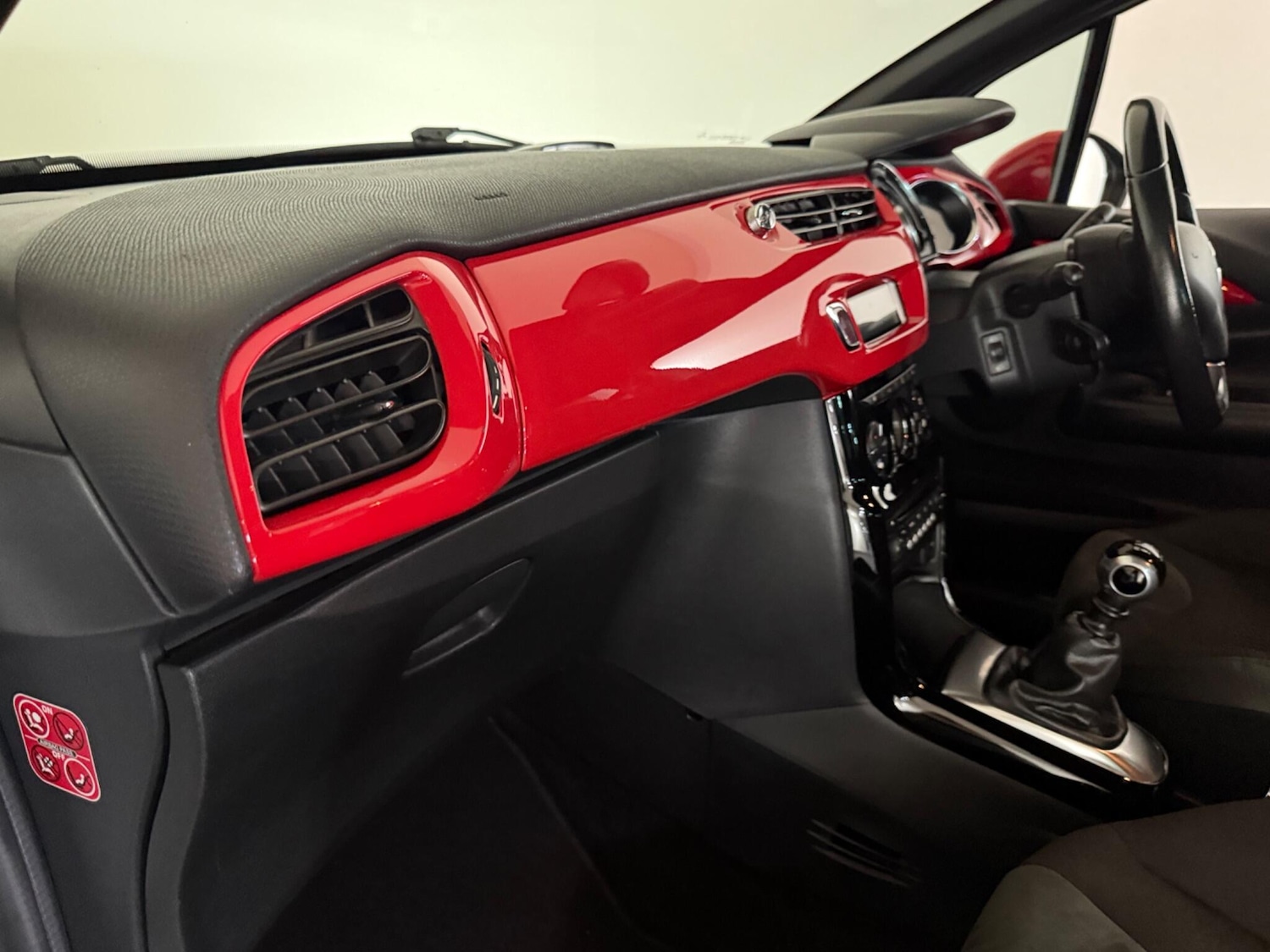 Used Citroen DS3 2014 for sale - 77015292: Photo 62