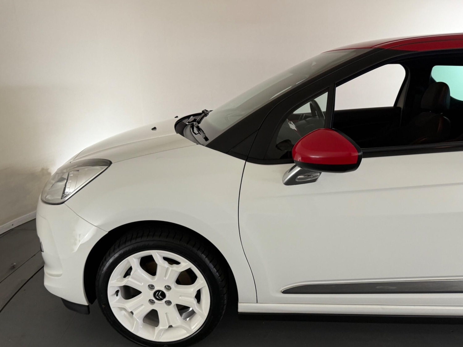 Used Citroen DS3 2014 for sale - 77015292: Photo 65