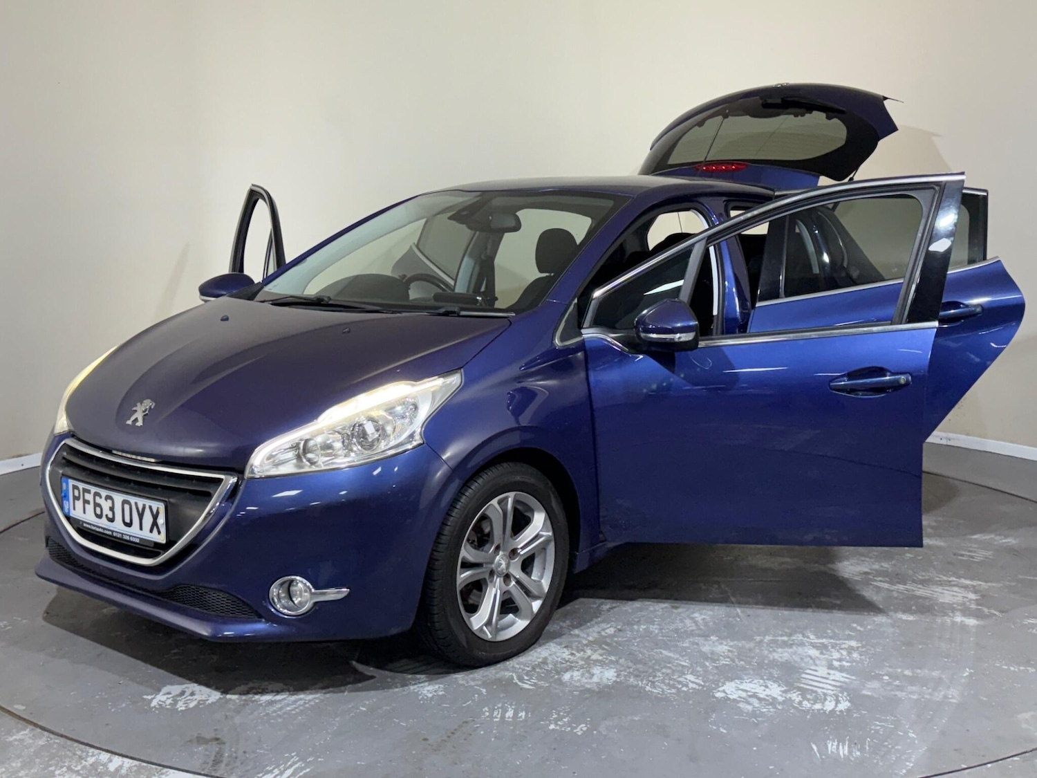 Used Peugeot 208 2014 for sale - 77202678: Photo 10