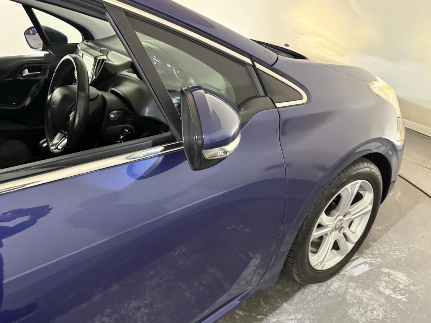 Used Peugeot 208 2014 for sale - 77202678: Photo 19