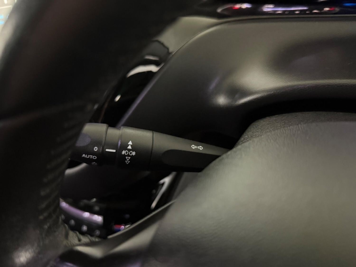 Used Peugeot 208 2014 for sale - 77202678: Photo 30