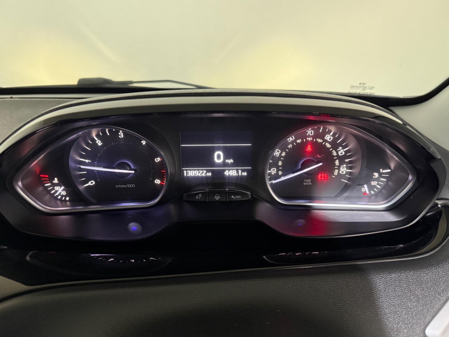 Used Peugeot 208 2014 for sale - 77202678: Photo 31