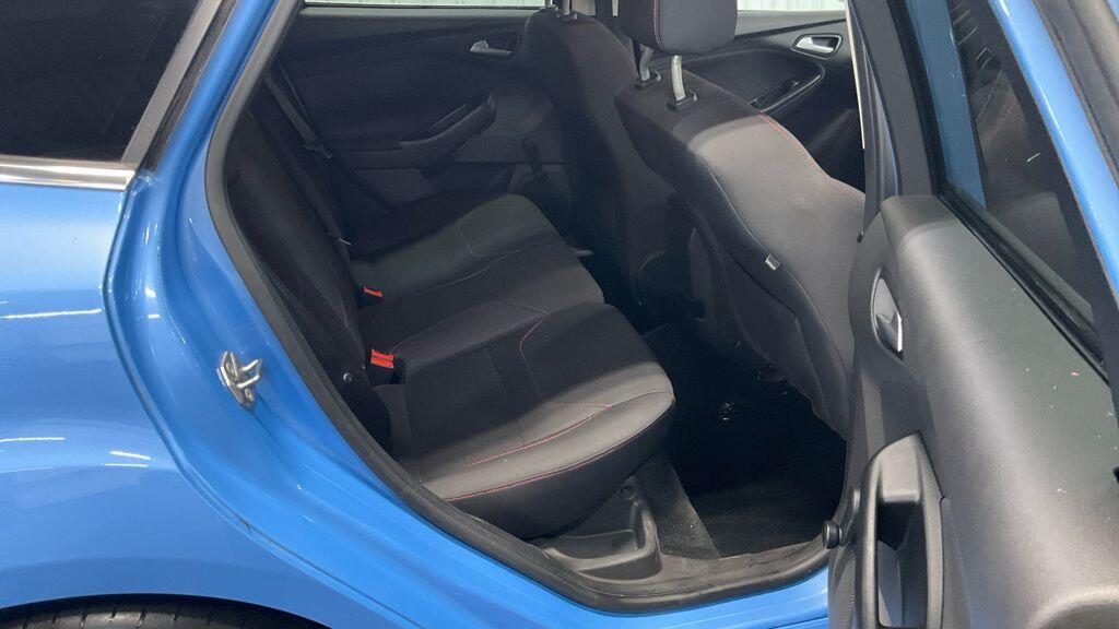 Used Ford Focus 2016 for sale - 76349765: Photo 8