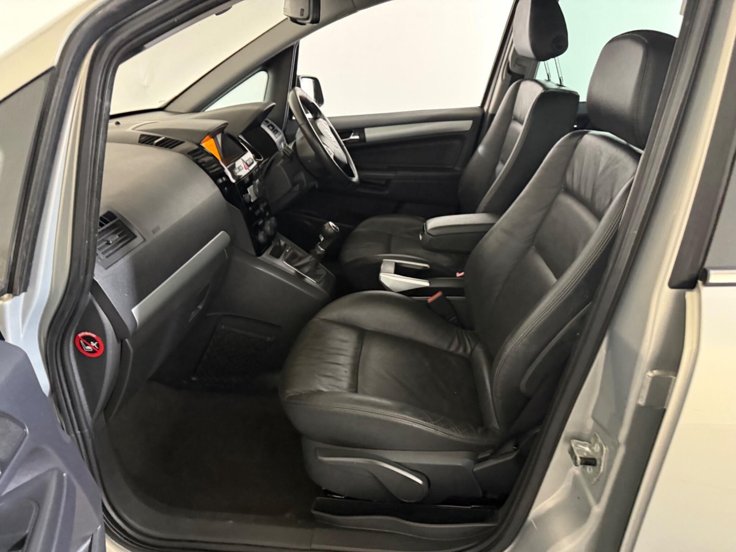 Used Vauxhall Zafira 2011 for sale - 76645349: Photo 62