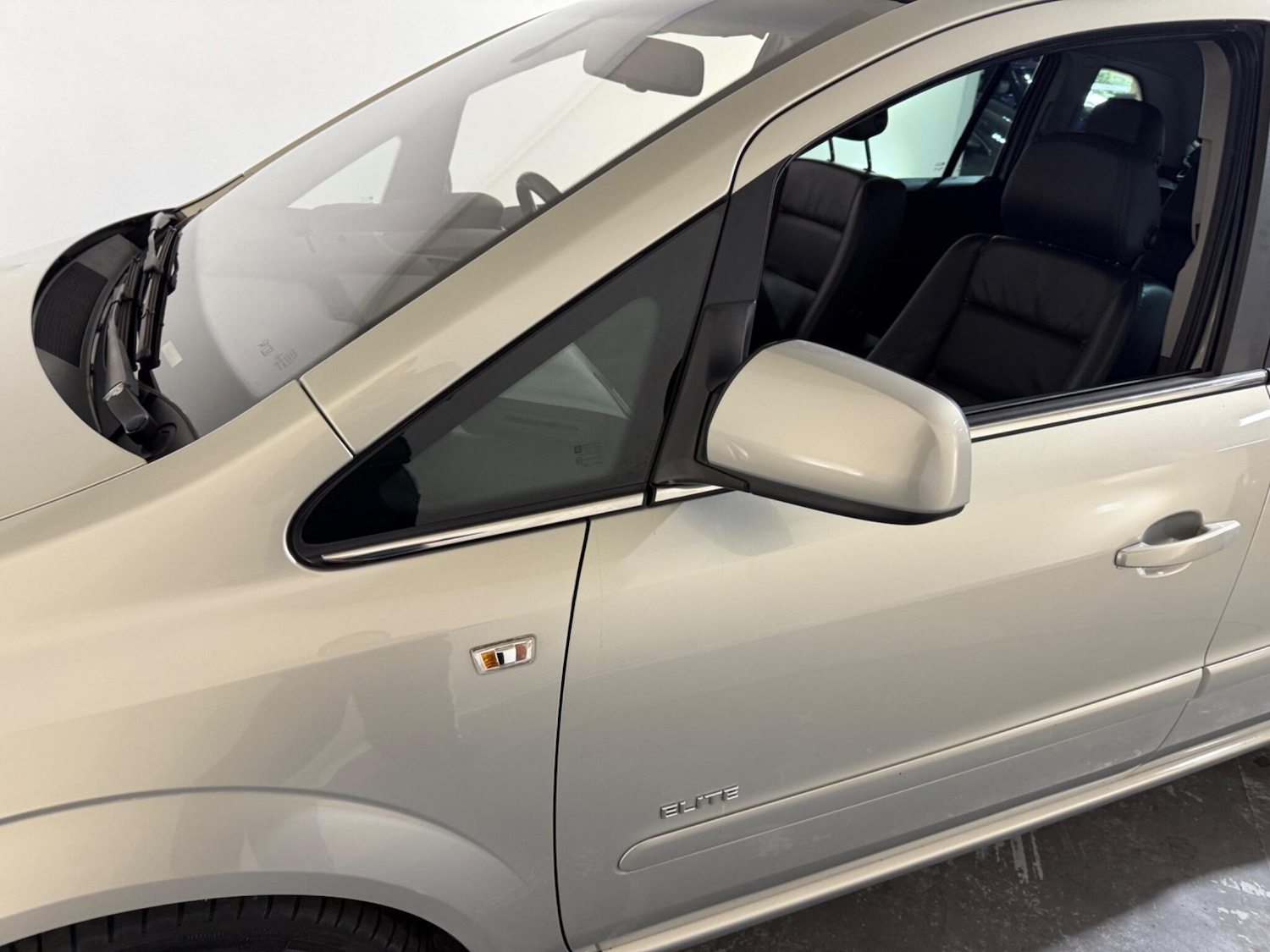 Used Vauxhall Zafira 2011 for sale - 76645349: Photo 70