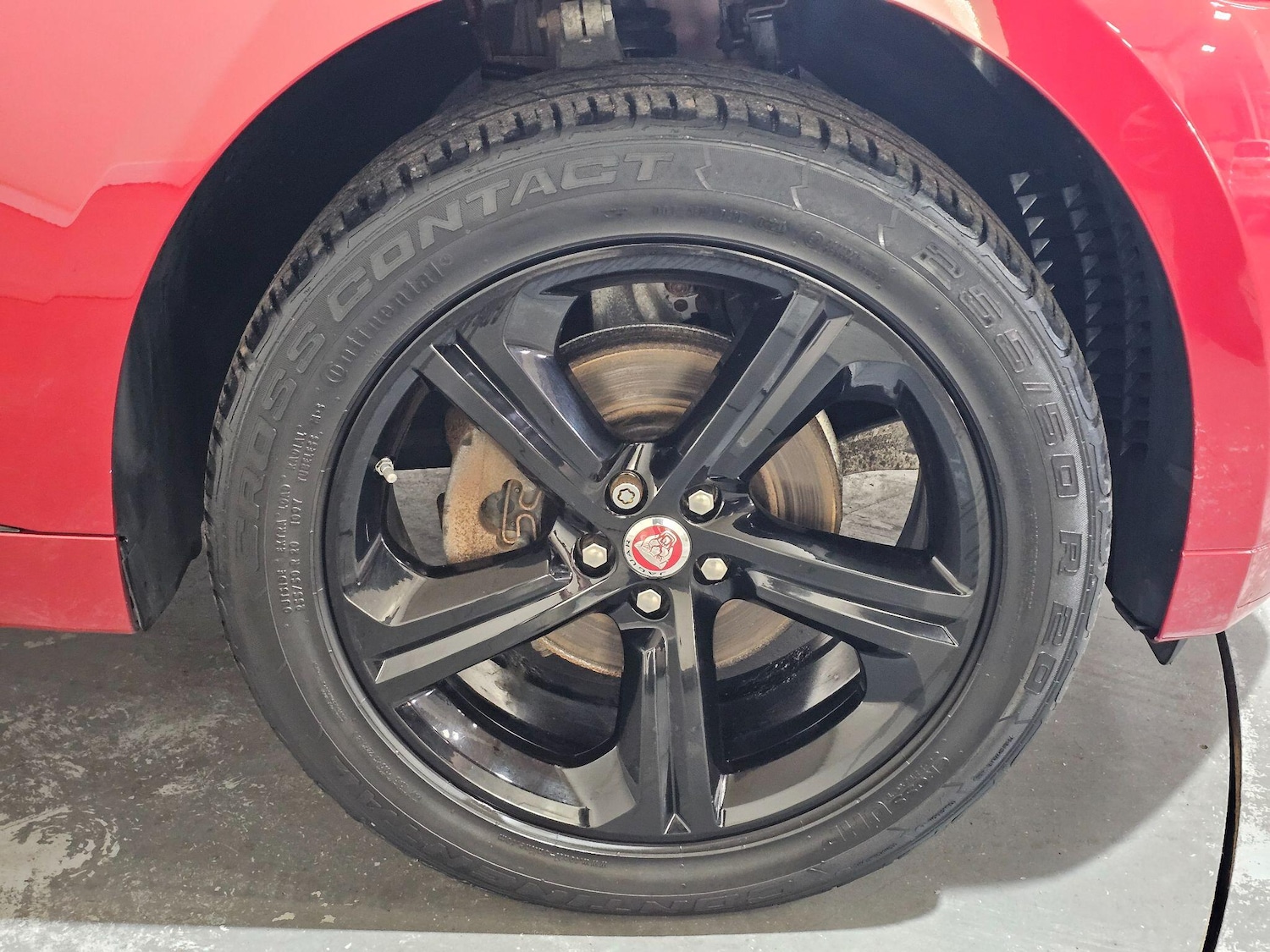 Used Jaguar F-Pace 2017 for sale - 76499273: Photo 32