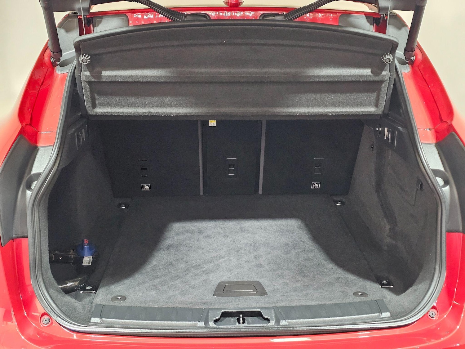 Used Jaguar F-Pace 2017 for sale - 76499273: Photo 42