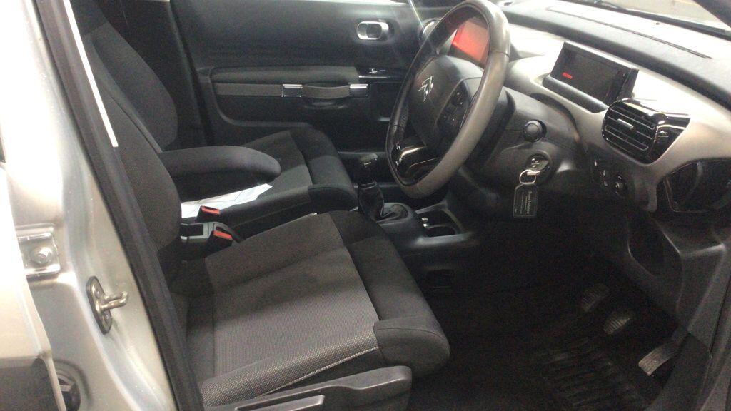 Used Citroen C4 Cactus 2017 for sale - 76549916: Photo 9