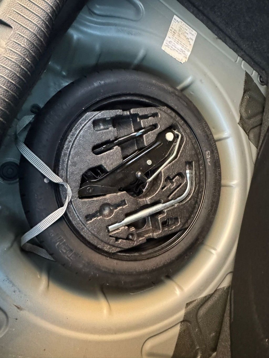 Used Volkswagen Golf 2011 for sale - 76361631: Photo 10