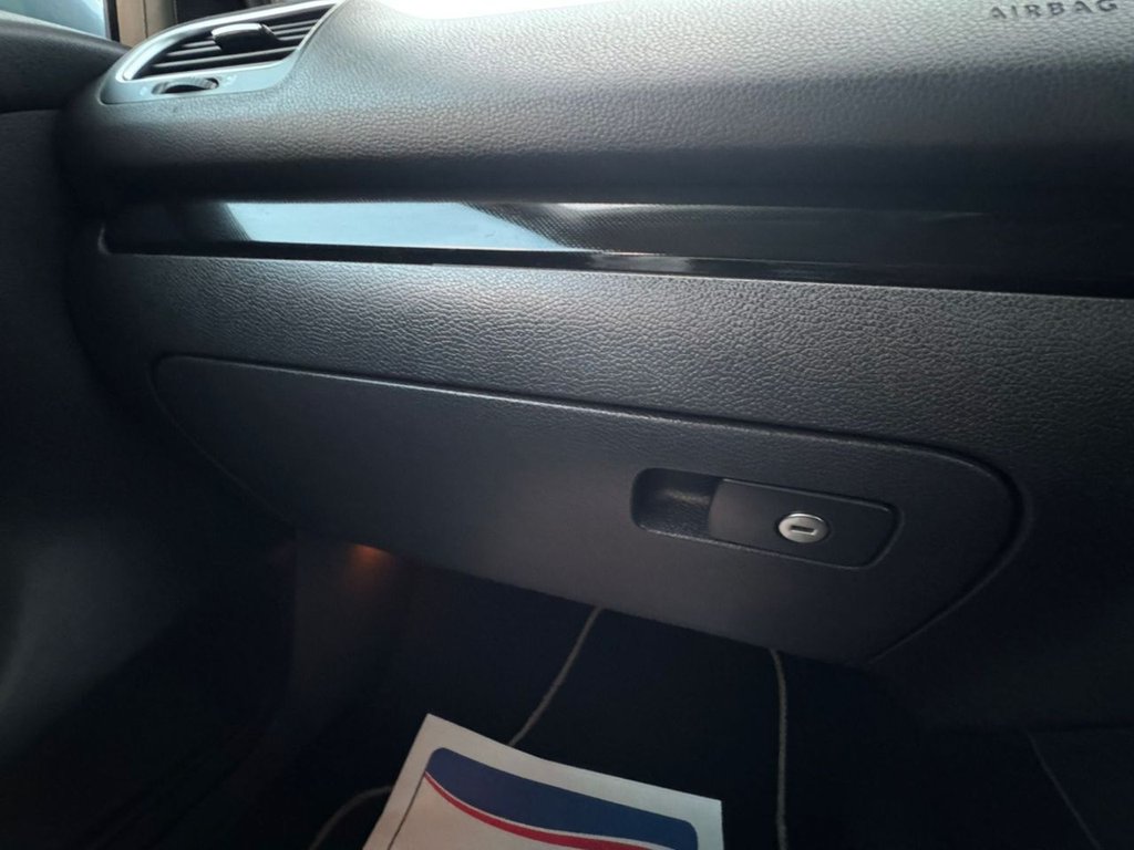 Used Volkswagen Golf 2011 for sale - 76361631: Photo 40