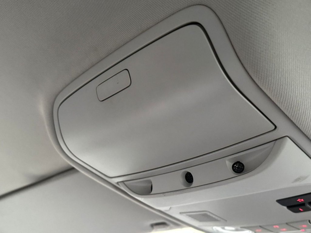 Used Volkswagen Golf 2011 for sale - 76361631: Photo 43