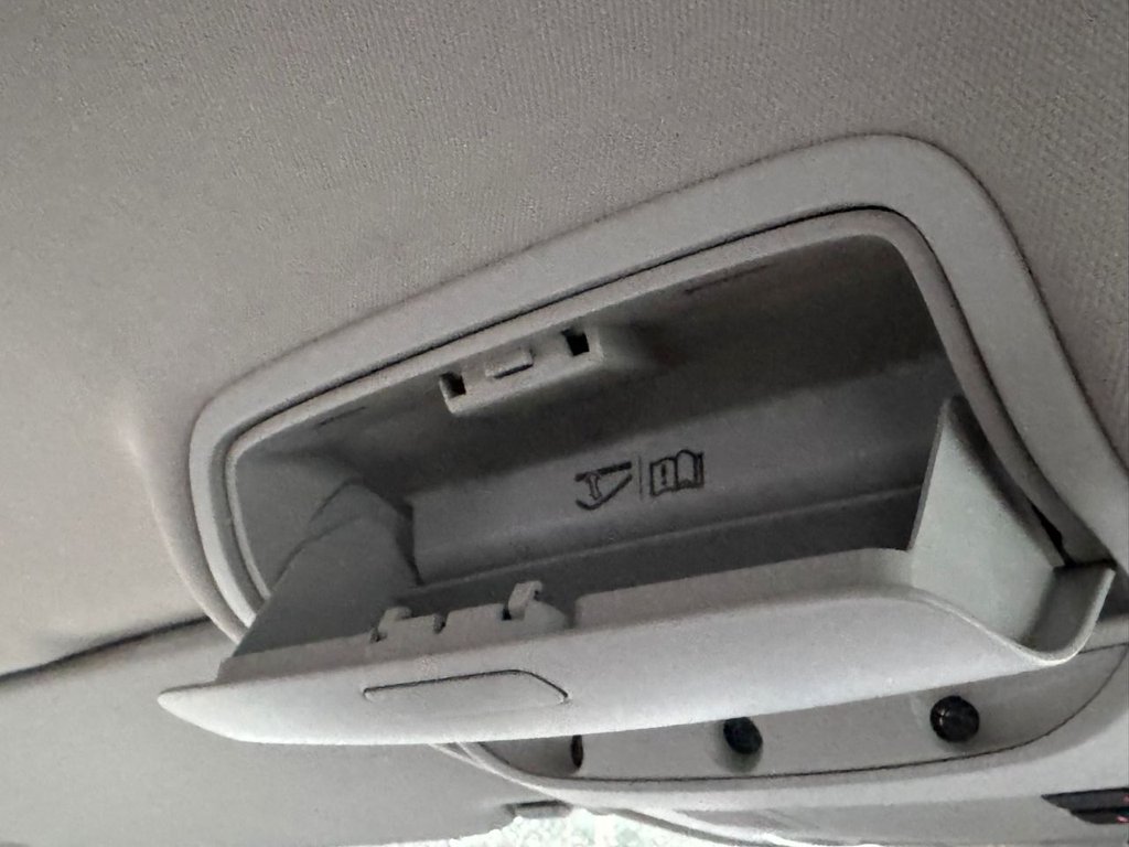 Used Volkswagen Golf 2011 for sale - 76361631: Photo 44