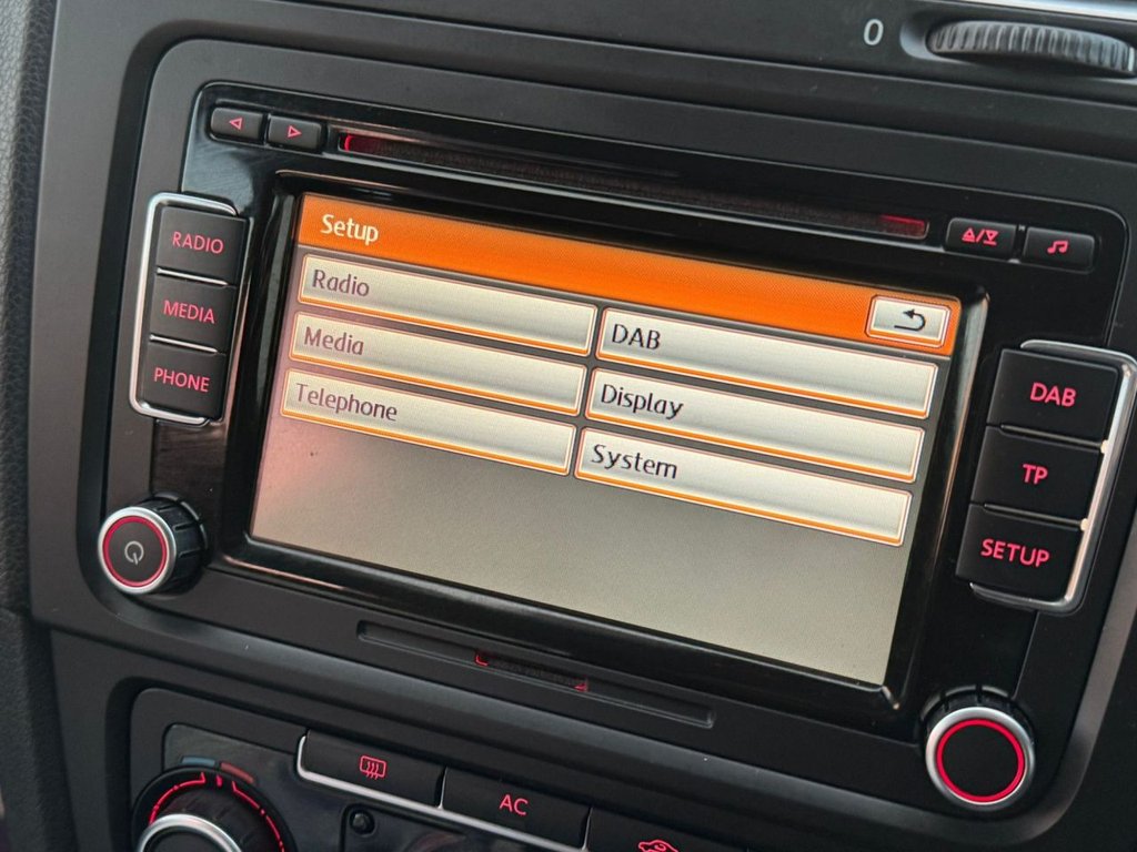 Used Volkswagen Golf 2011 for sale - 76361631: Photo 45