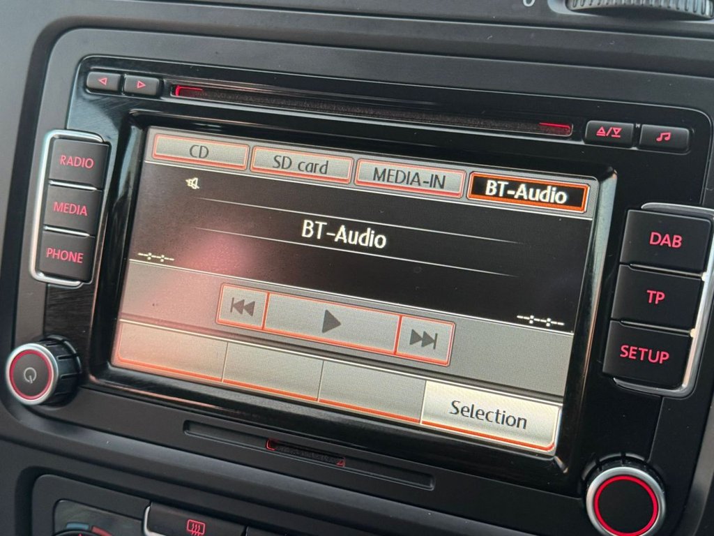 Used Volkswagen Golf 2011 for sale - 76361631: Photo 47