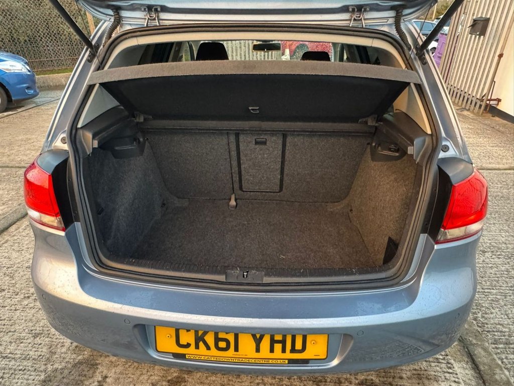 Used Volkswagen Golf 2011 for sale - 76361631: Photo 7