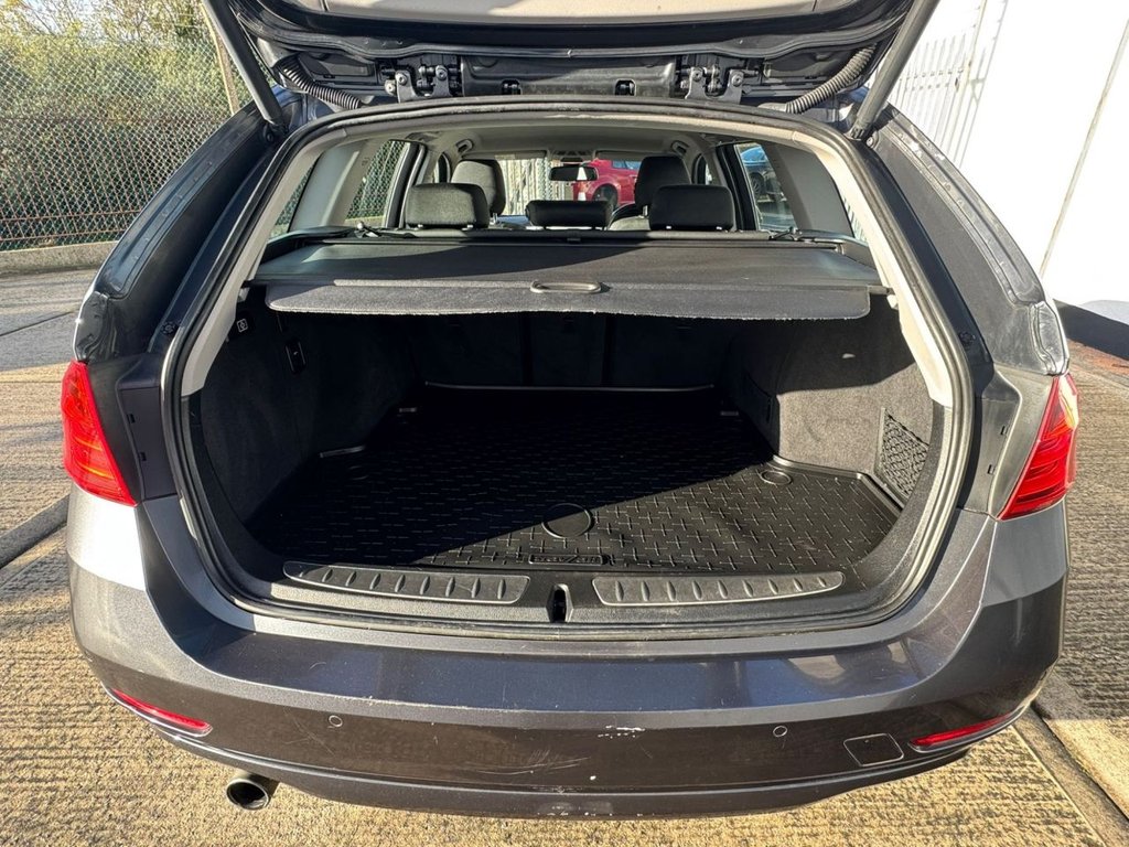 Used BMW 3 Series 2013 for sale - 76376326: Photo 7