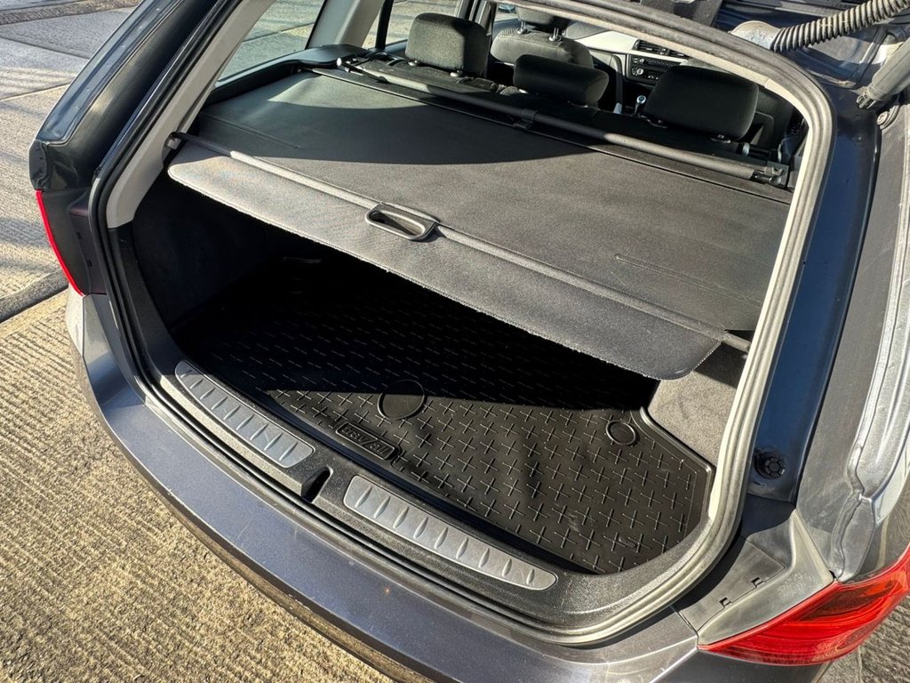 Used BMW 3 Series 2013 for sale - 76376326: Photo 8