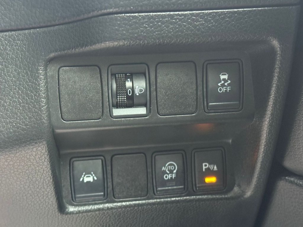 Used Nissan Qashqai 2015 for sale - 76711055: Photo 31