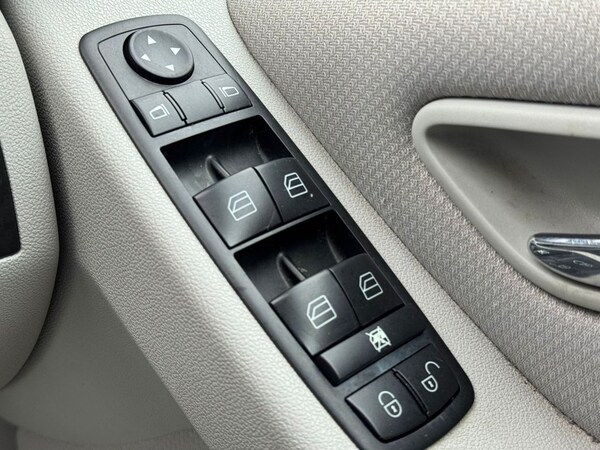 Used Mercedes-Benz A-Class 2012 for sale - 74889684: Photo 32