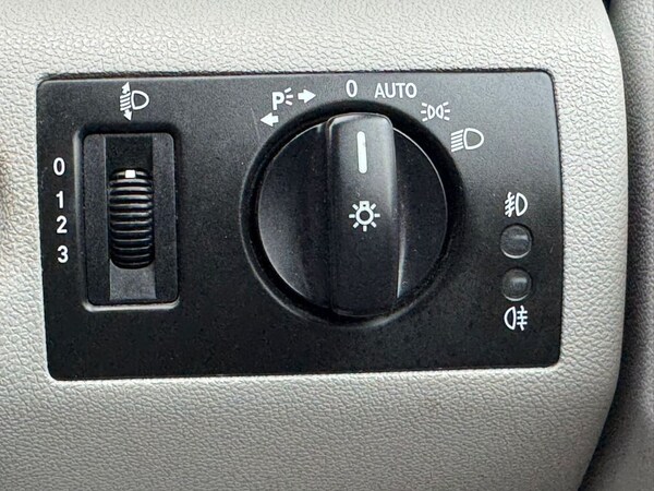 Used Mercedes-Benz A-Class 2012 for sale - 74889684: Photo 33