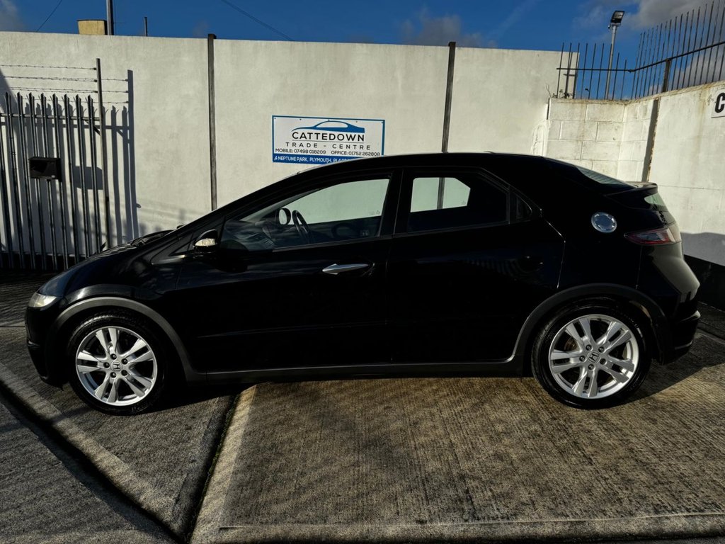 Used Honda Civic 2009 for sale - 76821199: Photo 2