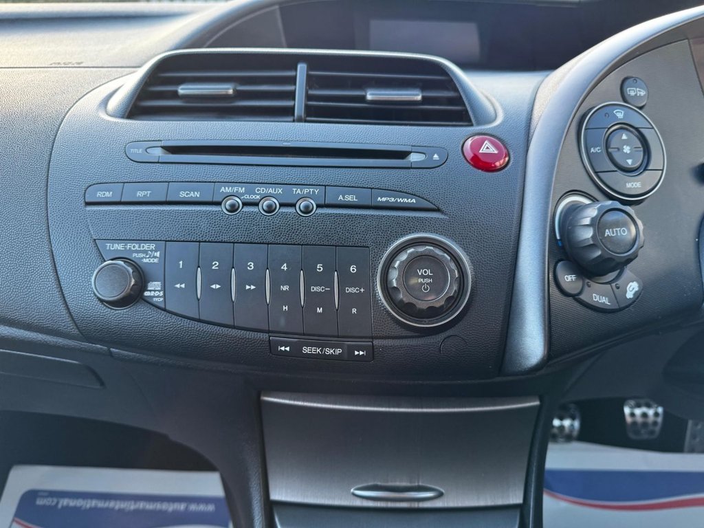 Used Honda Civic 2009 for sale - 76821199: Photo 27