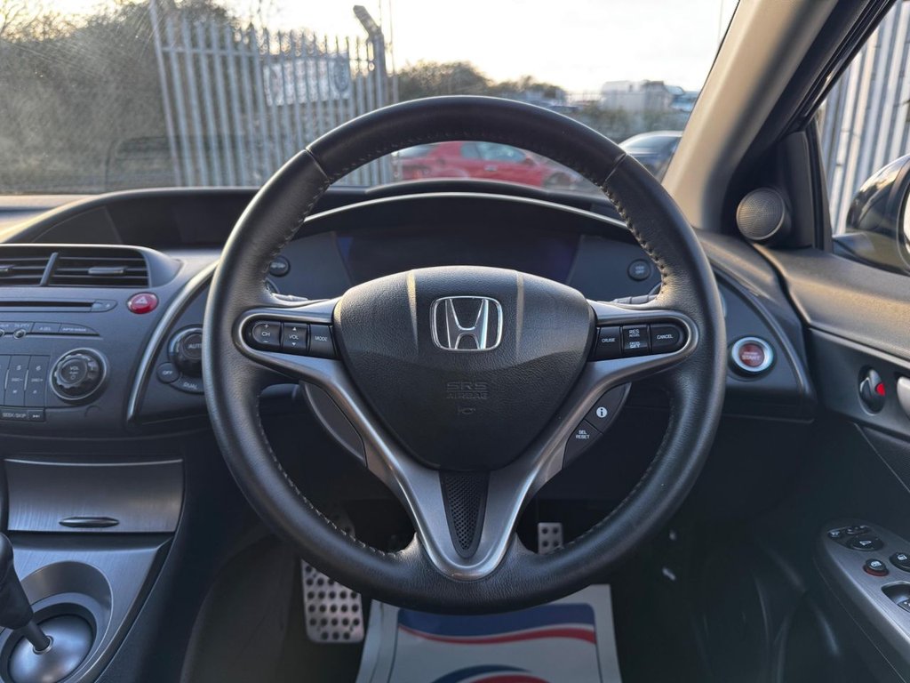 Used Honda Civic 2009 for sale - 76821199: Photo 29