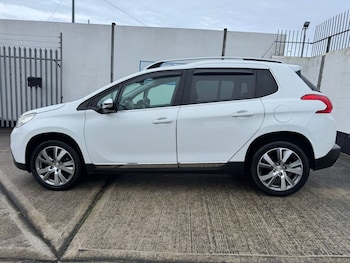 Used Peugeot 2008 2016 for sale - 77525962: Photo