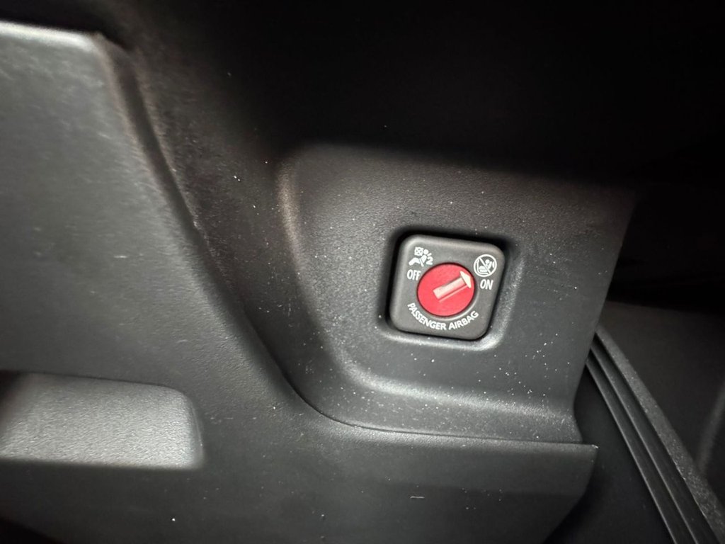 Used Peugeot 2008 2016 for sale - 77525962: Photo 47