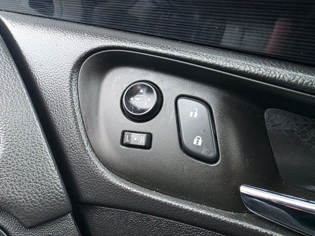 Used Vauxhall Insignia 2014 for sale - 77212433: Photo 46