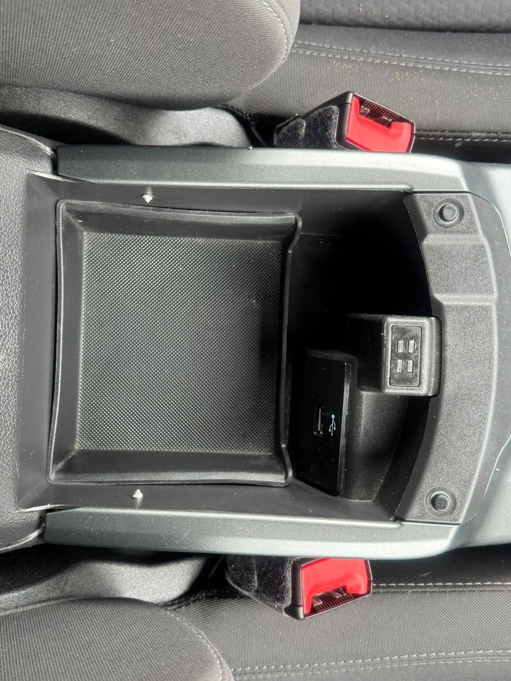 Used Ford Kuga 2017 for sale - 76323675: Photo 21