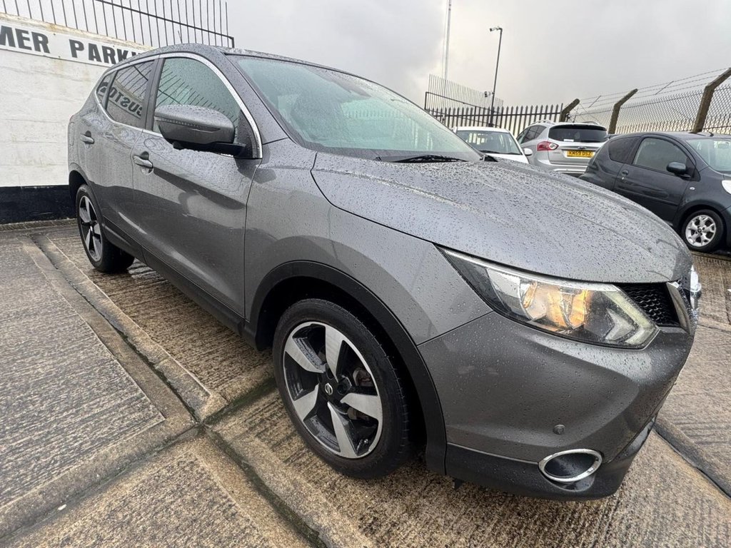 Used Nissan Qashqai 2015 for sale - 77521111: Photo 14