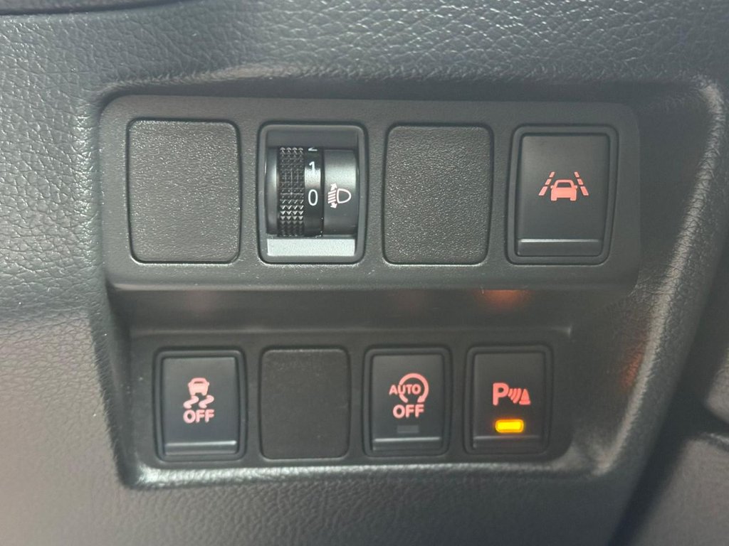 Used Nissan Qashqai 2015 for sale - 77521111: Photo 31