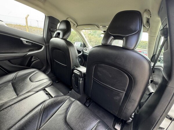 Used Volvo V40 Cross Country 2014 for sale - 75721799: Photo 19