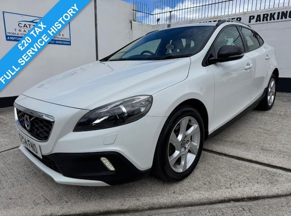 Used Volvo V40 Cross Country 2014 for sale - 75721799: Photo 1