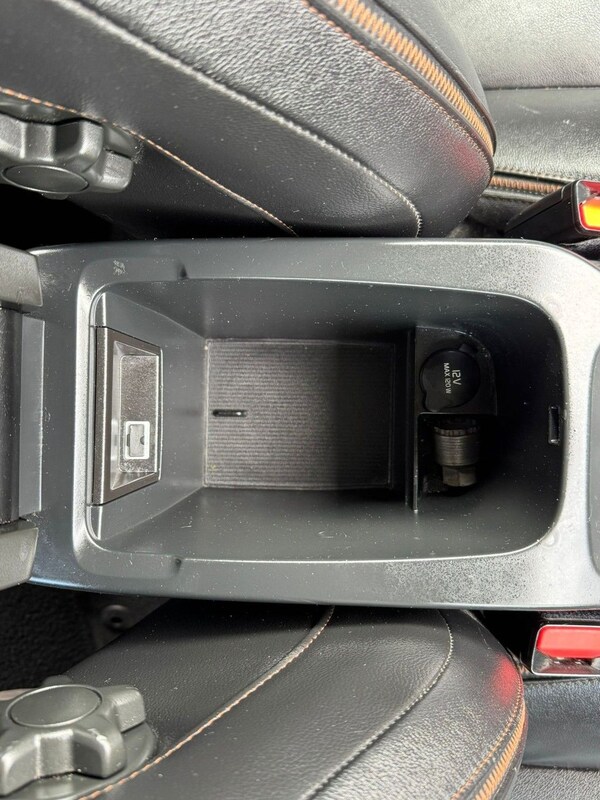 Used Volvo V40 Cross Country 2014 for sale - 75721799: Photo 21