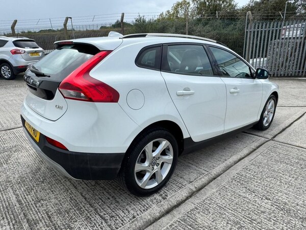 Used Volvo V40 Cross Country 2014 for sale - 75721799: Photo 9